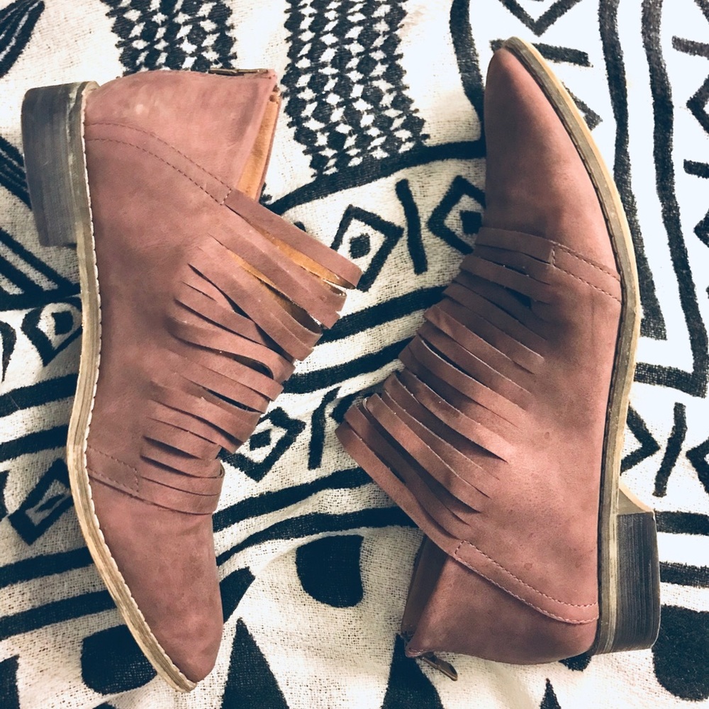 DEAL Leather Mi.iM Free Soul Ankle Boot  Sz 7.5-8